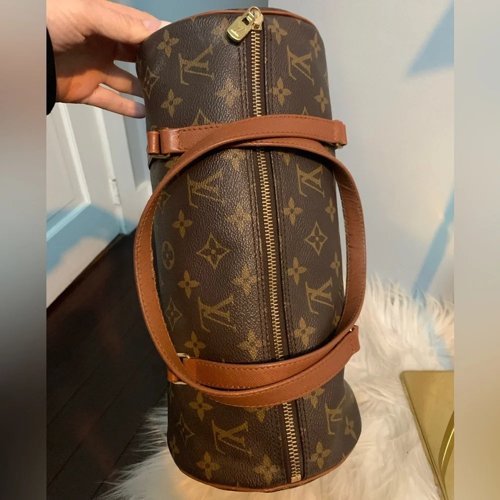 1993 authentic Louis Vuitton Papillon 30 handbag